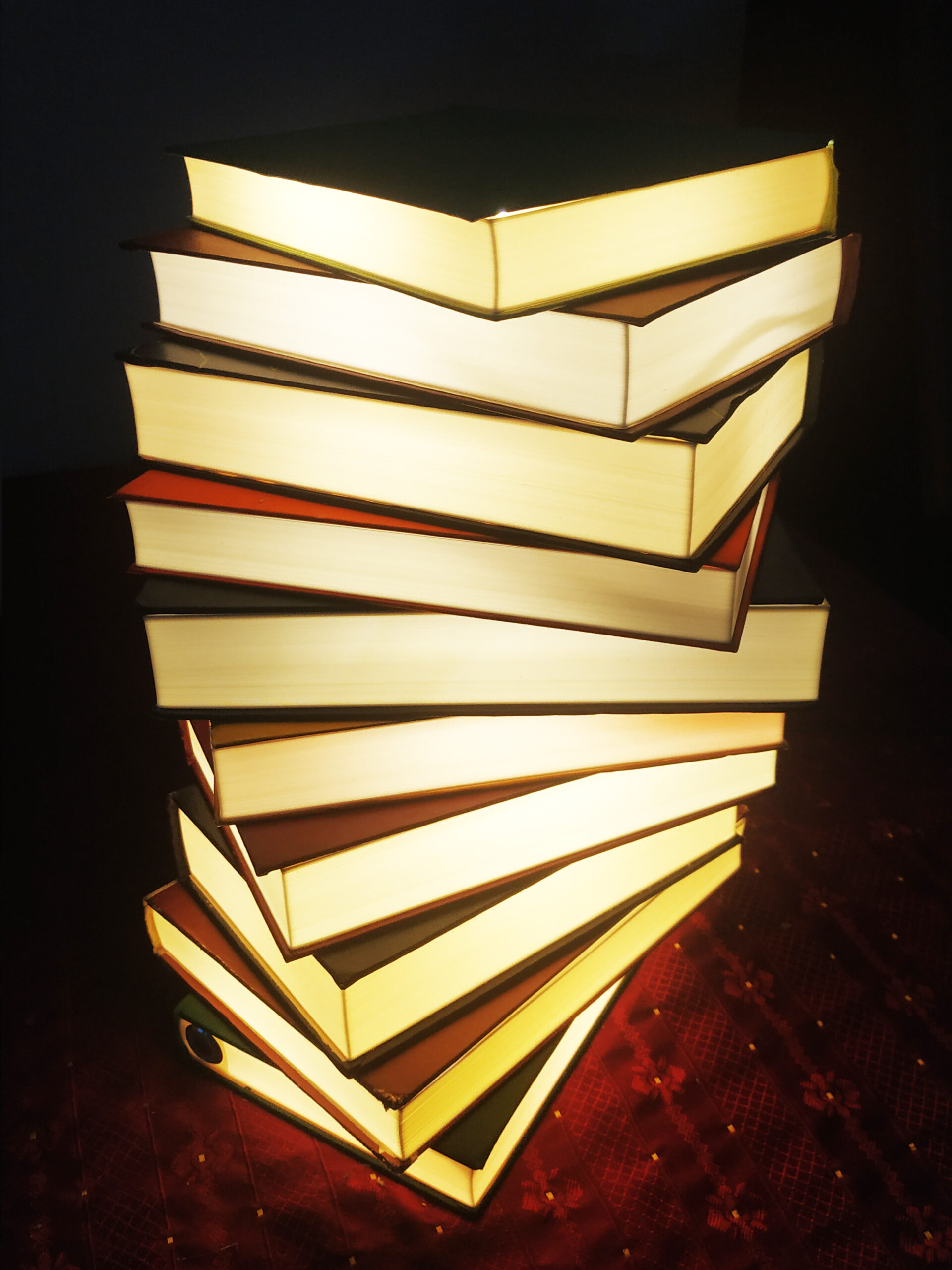 Pile of Books lamp